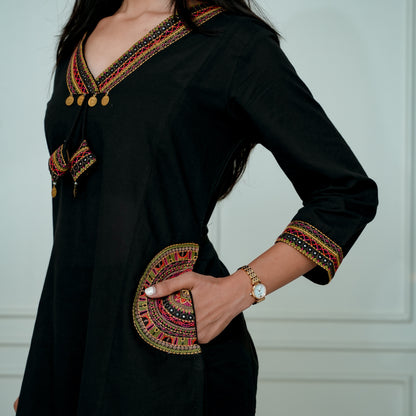 Onyx Tribal Embroidered Kurta