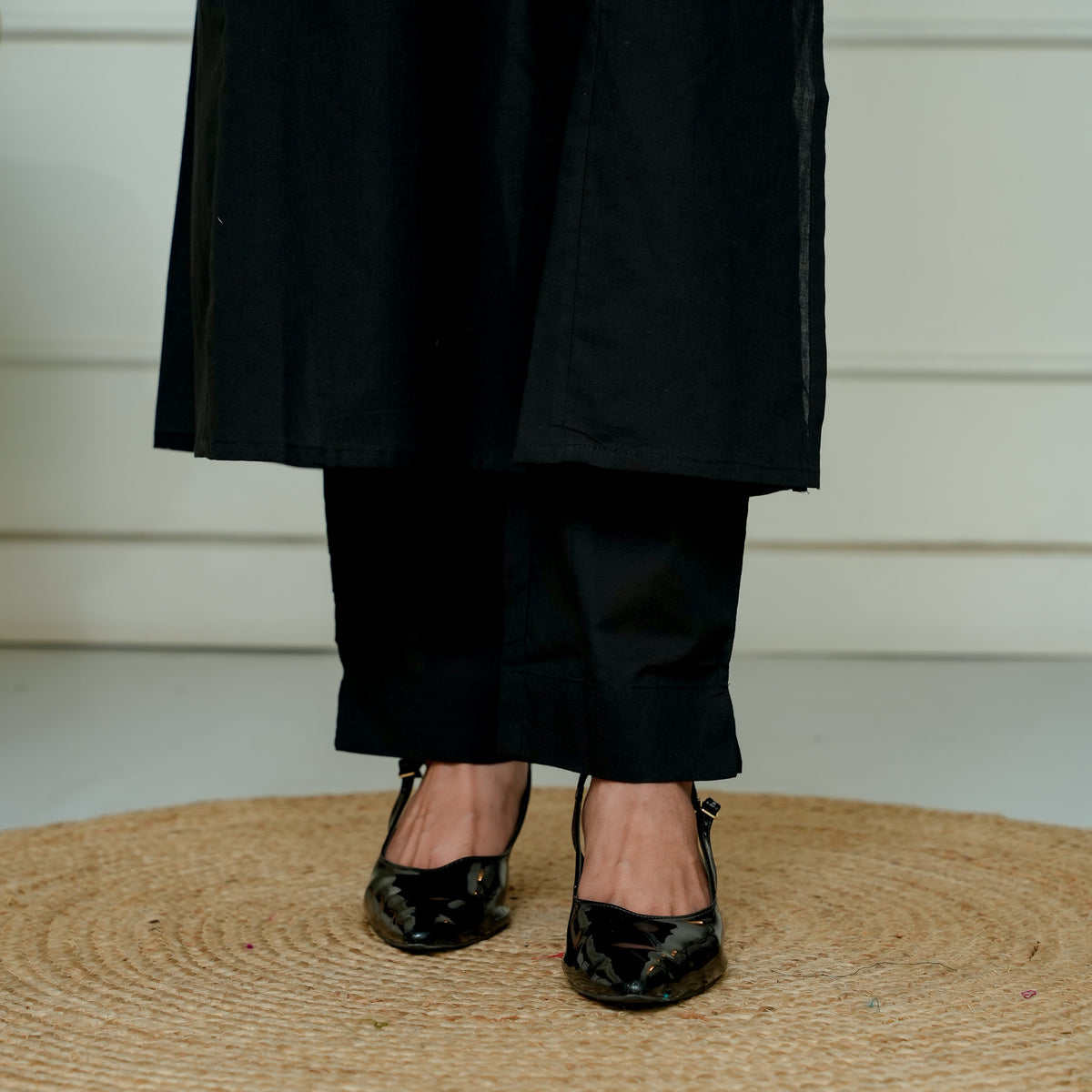 Onyx Tribal Embroidered Kurta